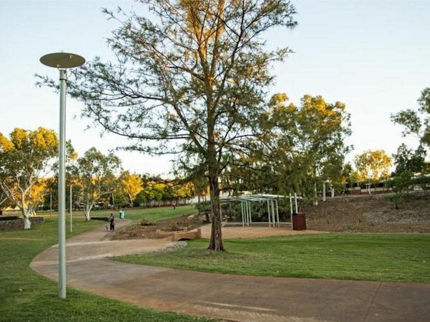 Cattrall Park Motel Karratha Exteriör bild